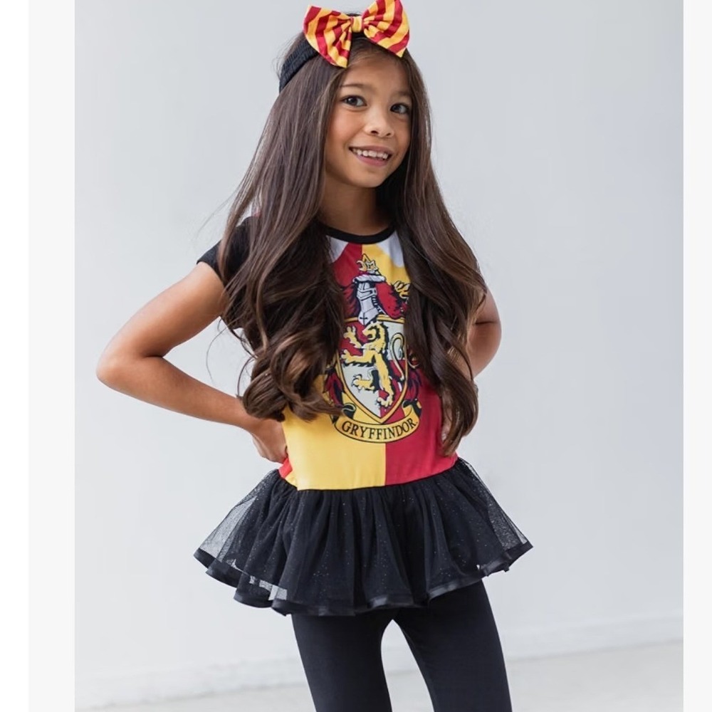 NWOT Harry Potter Gryffindor Womens / Girls costume tutu set Sz Med
